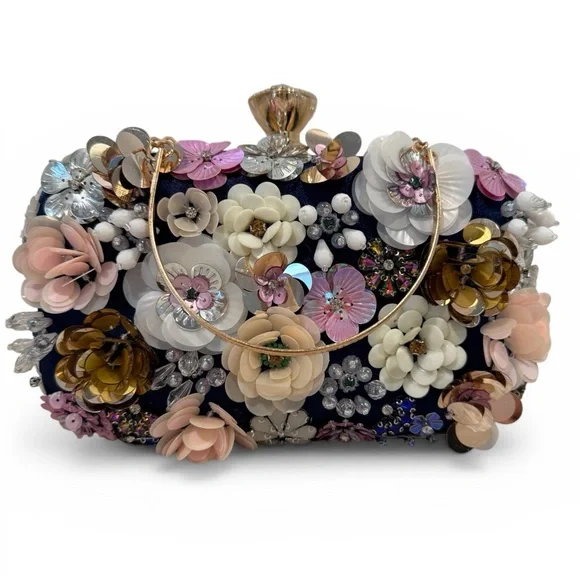 Floral Appliqué Beaded Sequined Daisy Clutch Handbag Shoulder Bag NWOT - Picture 1 of 12